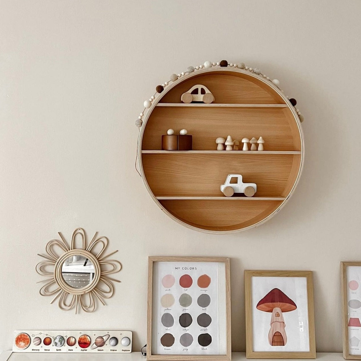 Round Shelf (55x55x12)