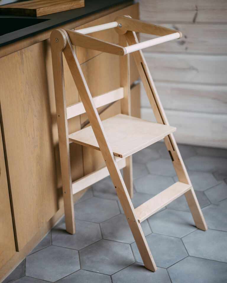 Foldable Learning Tower